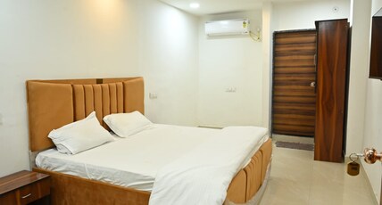 Hotel lagan palace Room Type - Standard AC Room