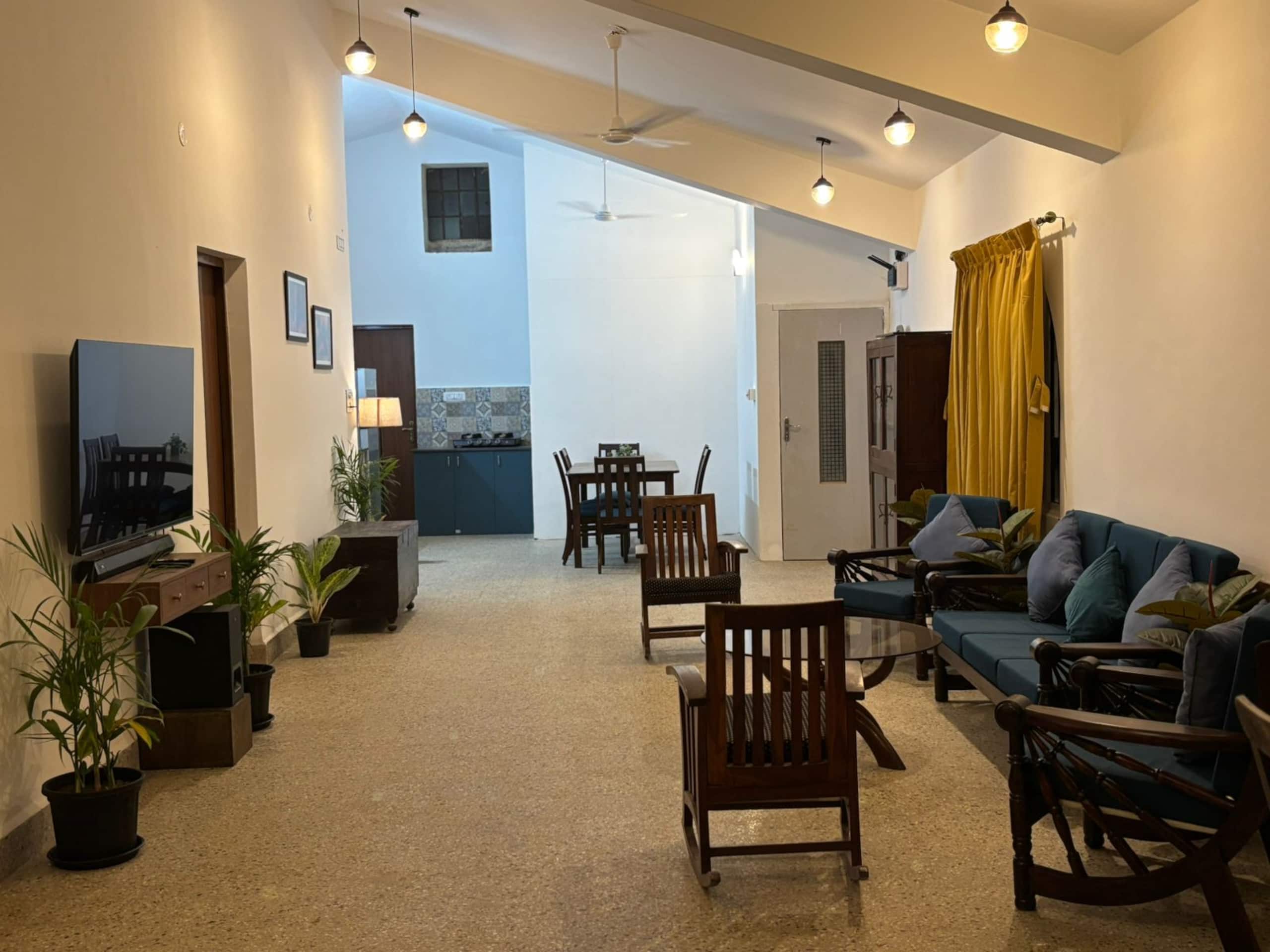 Villa Eliets 4BHK Pvt Pool Parking Sangolda - Tap to explore photos