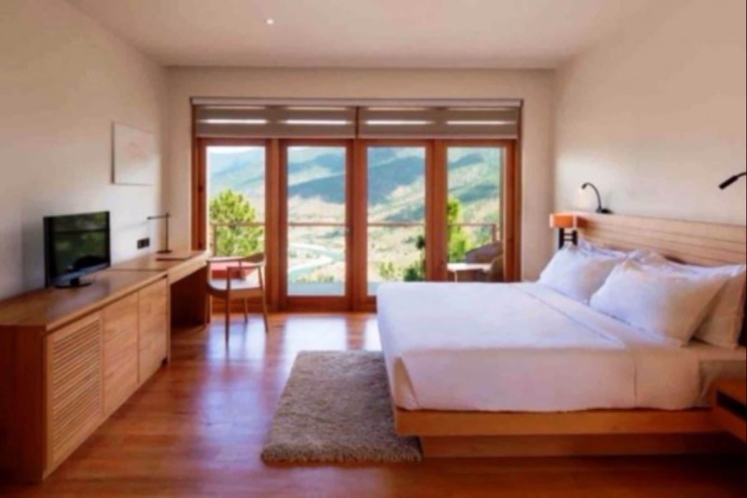 Dhensa Boutique Resort - Tap to explore photos