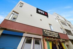 Hotel O R R International