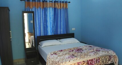 Aathishaya Inn Room Type - Budget Room