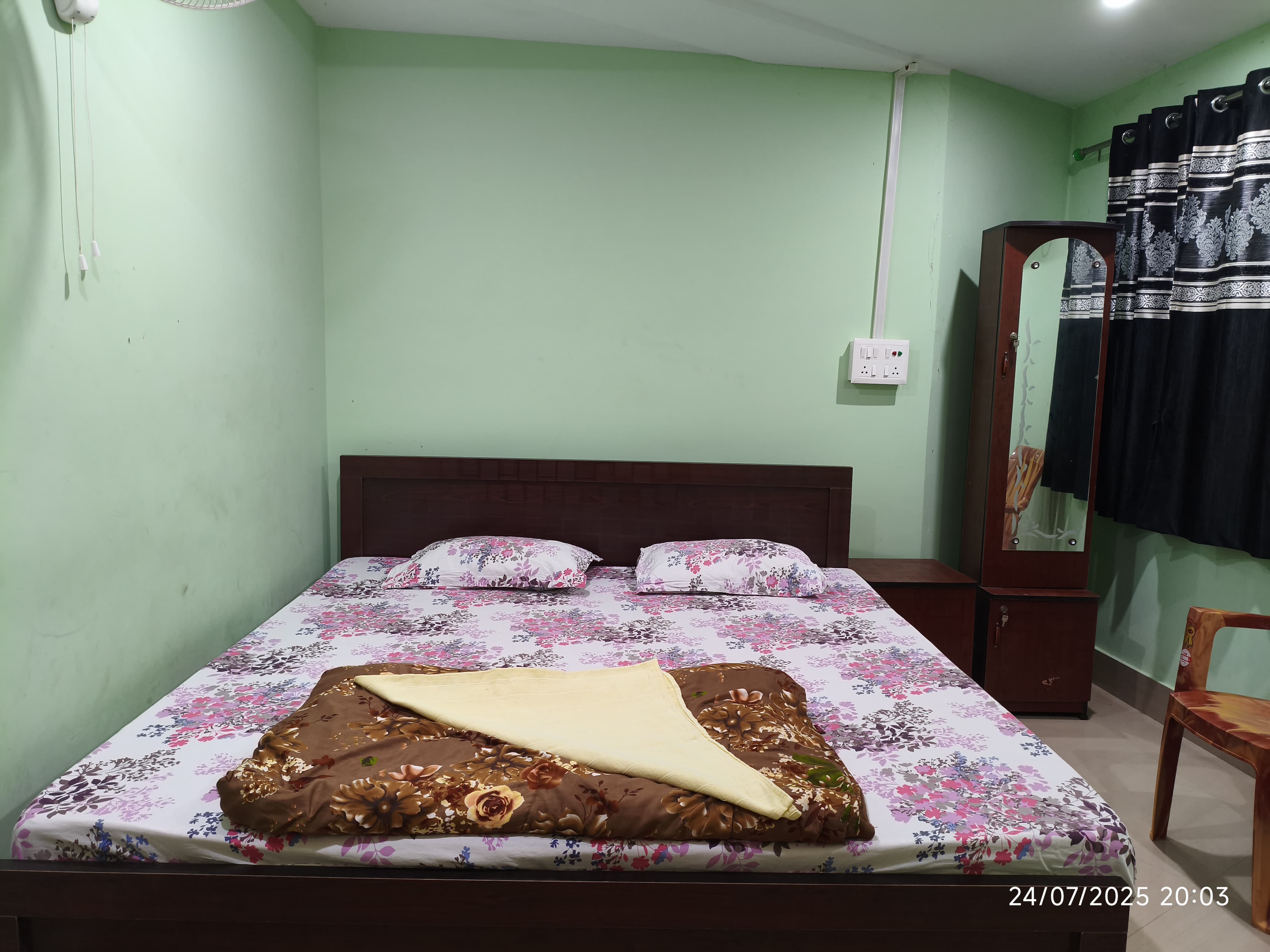 Hotel Baleshwar - Tap to explore photos