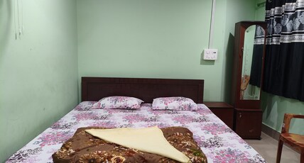 Hotel Baleshwar Room Type - Deluxe Non AC