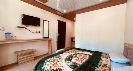 Kedar Valley Resorts Room Type - Deluxe room