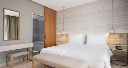 Radisson Blu Hotel, Marrakech Carr Room Type - Junior Suite- Pool View amp; Balcony