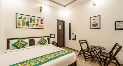Treebo Blu Vvu Room Type - Spacious Premium Room