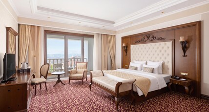 Shamakhi Palace Sharadil Room Type - Grand Deluxe King Room