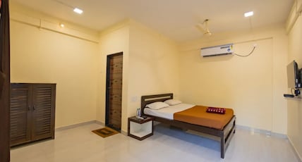 Sai Sagar Beach Niwas Room Type - Deluxe AC Room Sai Sagar Beach Niwas Room Type - Deluxe AC Room