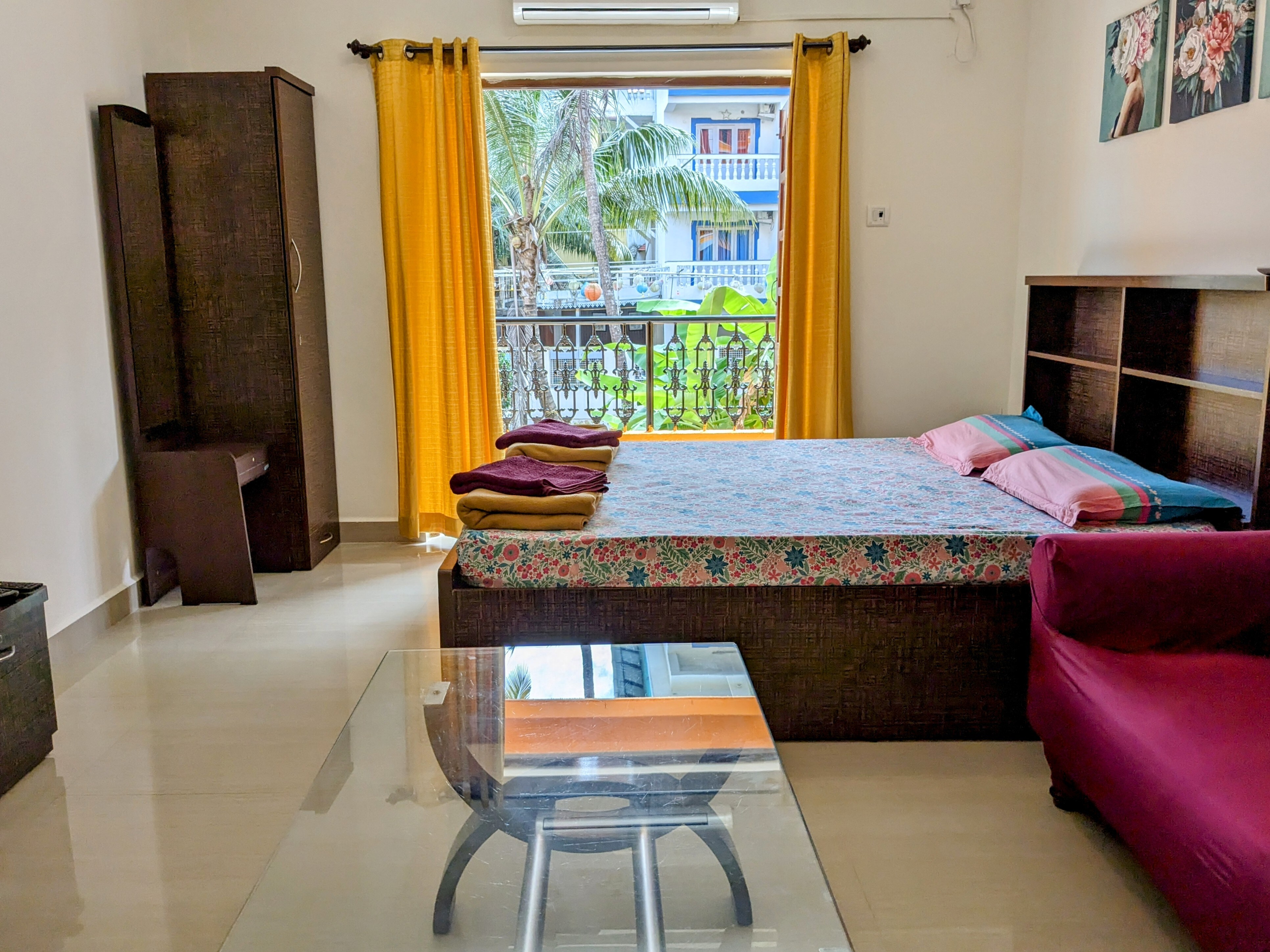 Studio Apartment with Pool Candolim | CASA STAY - Tap to explore photos