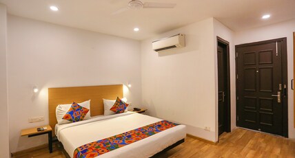 FabHotel Moro Paschim Vihar Room Type - Deluxe Room