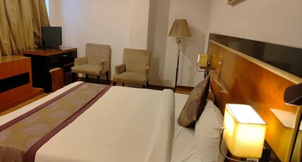 Hotel BB Grand Agra Room Type - Deluxe Room