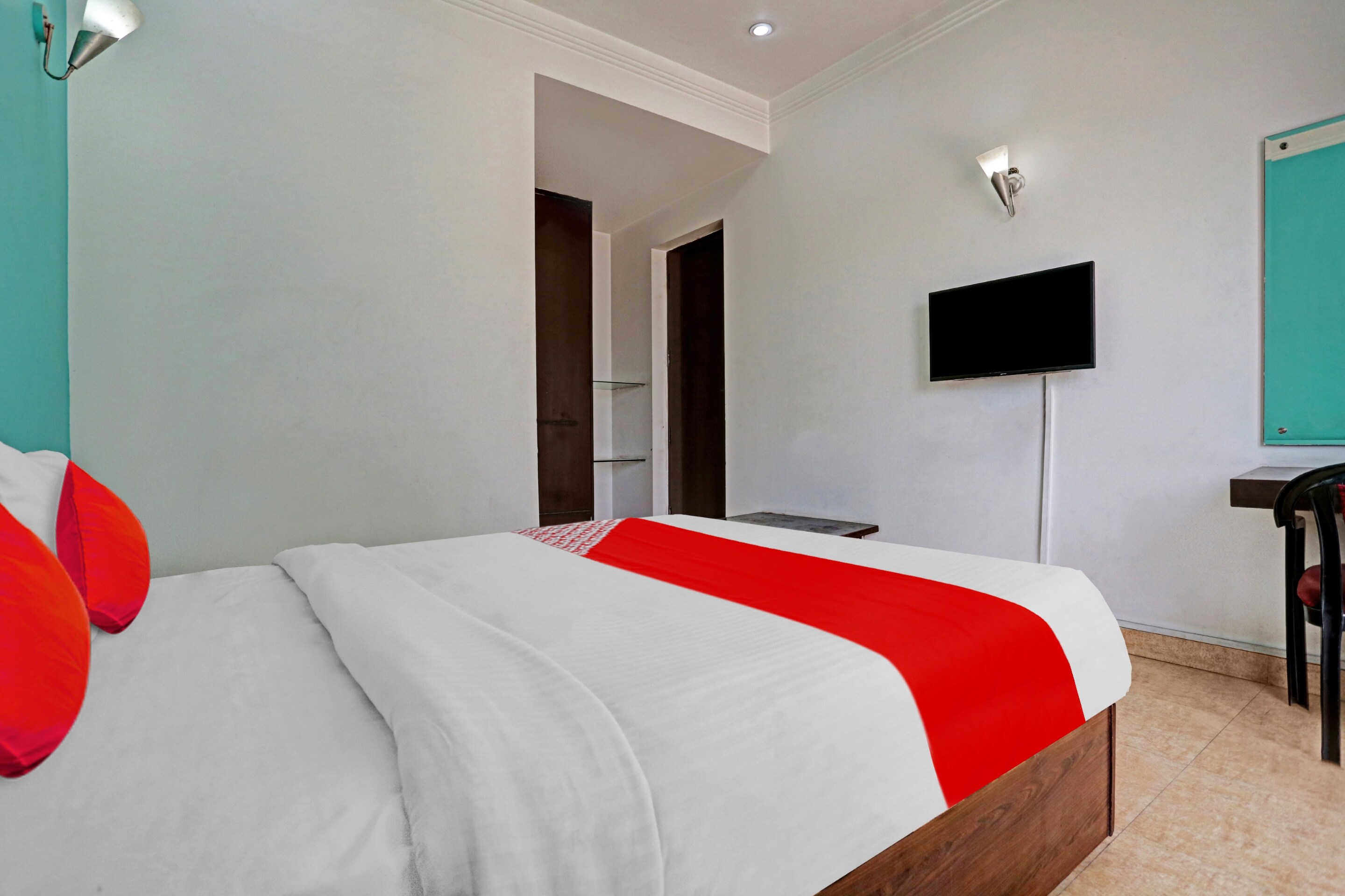Hotel O White Lily Residency - Tap to explore photos