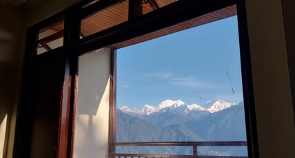Rufina Palm Bliss, Pelling Room Type - Balcony View Room