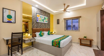 Treebo Sri Anand Residency Room Type - Deluxe Family Room