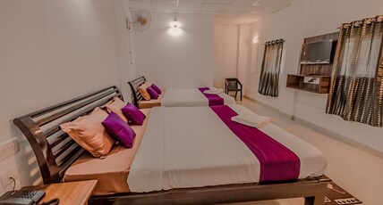 PRASHANTH RESIDENCY Room Type - FAMILY SUITE ROOM NON AC