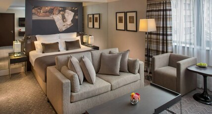 Jumeirah Lowndes Hotel Room Type - Junior Suite