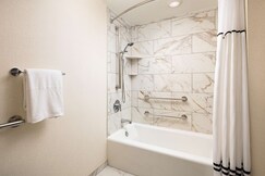 Embassy Suites Atlanta - Buckhead