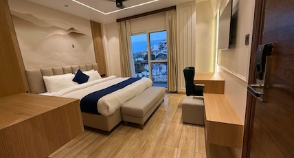 Monte Verde@ Rajpur Road by Zenvana Room Type - Premium Balcony Room with Mountain view Monte Verde@ Rajpur Road by Zenvana Room Type - Premium Balcony Room with Mountain view
