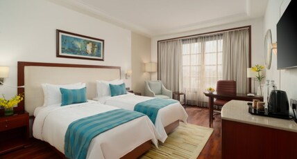 DLF CLUB 3 Room Type - Superior Twin Room with Swimming Pool Access