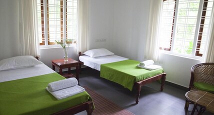 Mi Casa Tu Casa Room Type - Double AC Room