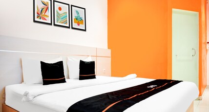 Dancenter KR Hotel Room Type - Deluxe Double