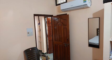 Sukun Homestay Room Type - DELUXE AC ROOM 1