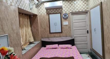 luxury stay on budget 2 Room Type - luxury stay on budget 2