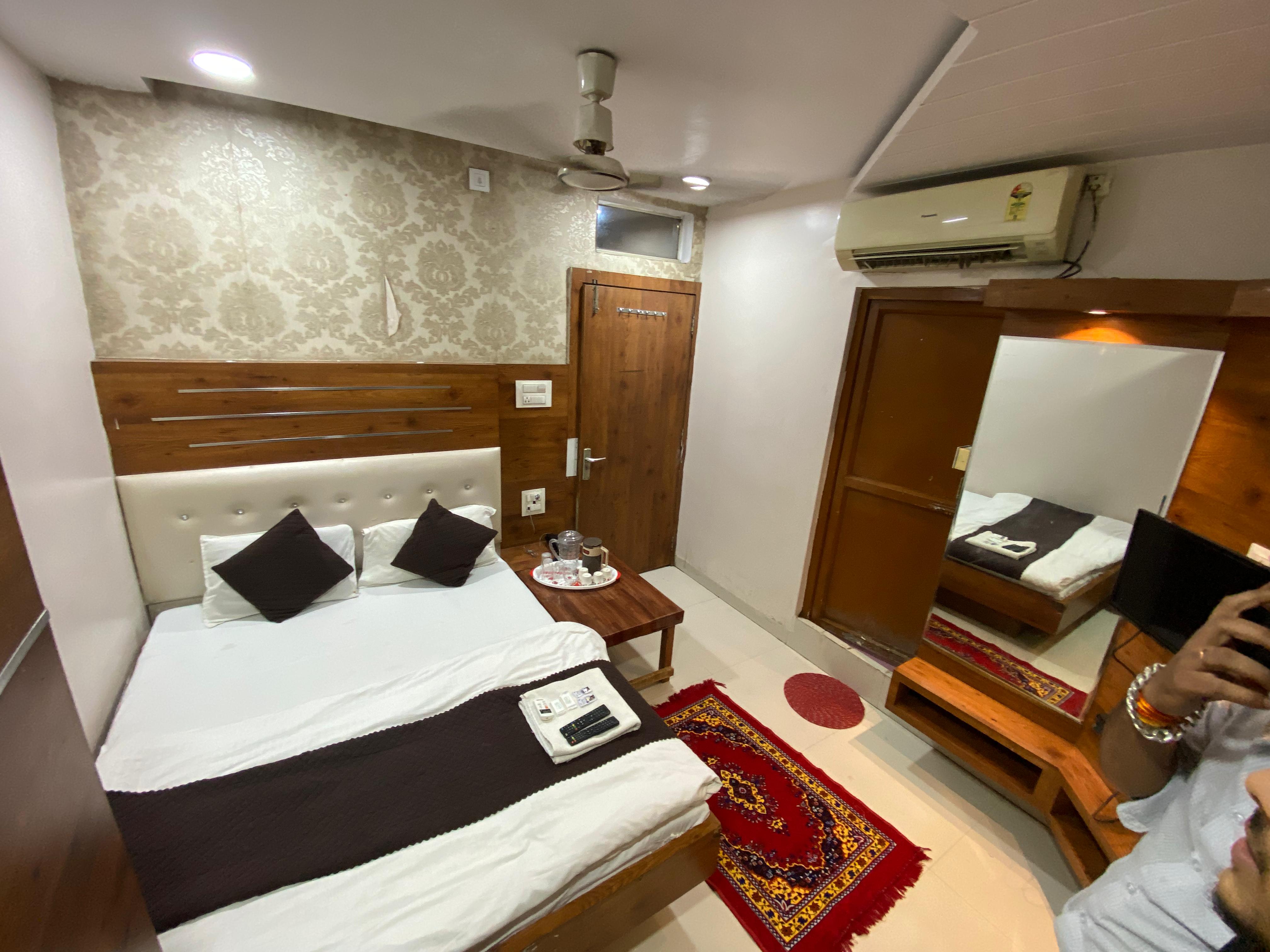 Hotel Nakoda Palace (Near Railway Station), Ujjain - Tap to explore photos
