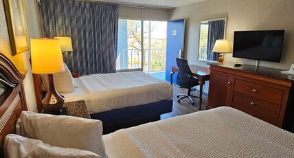 Days Inn by Wyndham Orlando Downtown Room Type - 2 Double Beds, Non-Smoking