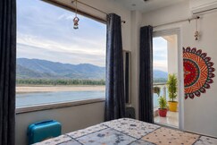 Rishikesh Homestays Luxury 3 BHK Ganges Hill View