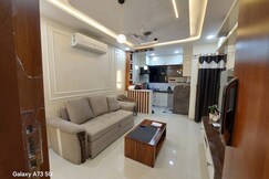 The Pinnacle Retreat Premium AC Entire Appartement