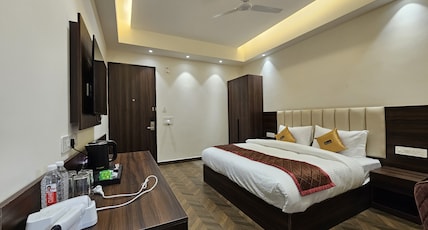 The Altruist Gurugram Hotel Room Type - Deluxe Room The Altruist Gurugram Hotel Room Type - Deluxe Room