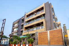 Kumar Residency Near Skymark One, Sector 98