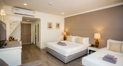 Sabai Sabana Room Type - Deluxe Triple Pool View Sabai Sabana Room Type - Deluxe Triple Pool View