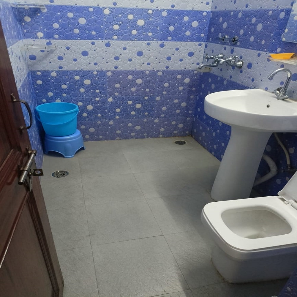 HIMALAYA INN GUEST HOUSE - Tap to explore photos