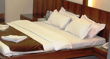 Jotirling, Sangola Room Type - Executive Super Deluxe AC