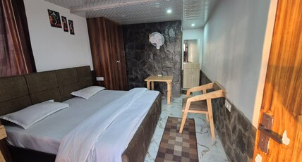 Echoes of the Himalayas Room Type - Cottages with Mountain View