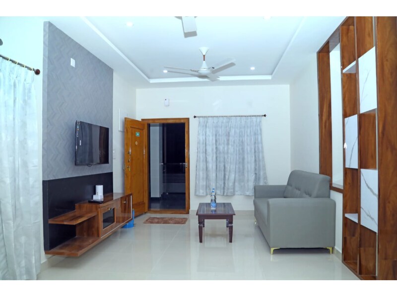 Sri Hari Home Stay By Pickurstay Hotels - Tap to explore photos