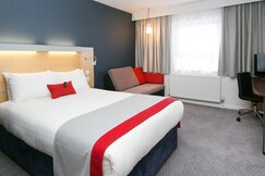 Holiday Inn Express ANTRIM - M2, JCT.1