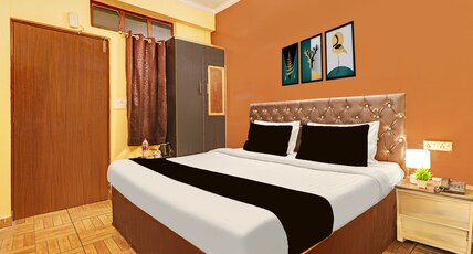 Hotel O Vidhan Sabha Chowk Formerly Sunshine Guest House Room Type - Saver Double