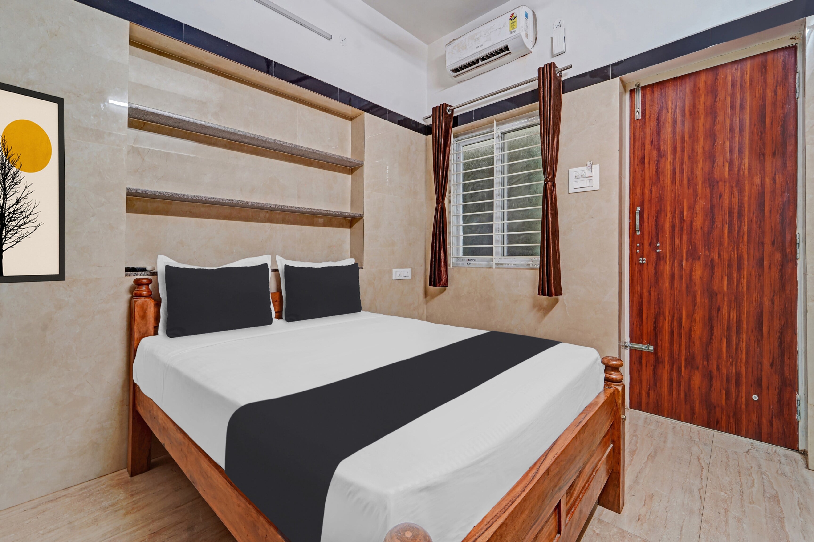 Hotel O Jaganath Nagar Near Hopes College - Tap to explore photos
