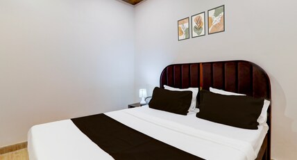 Super Hotel O Aastha Inn Room Type - Classic
