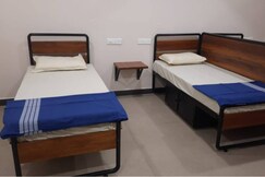 Sukh Nidras Bed spaces Dormitory