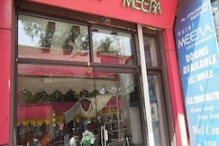HOTEL MEERA