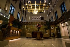Address of The Royal Court Hotel & Spa