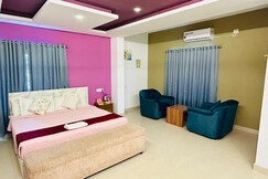 Palmyra hotel and suites