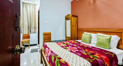 Raasinihas Paradise Room Type - Deluxe - Couple