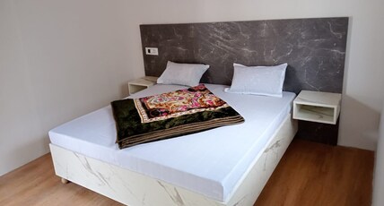 Hotel Shri Hari Room Type - Nature Valley Cottage