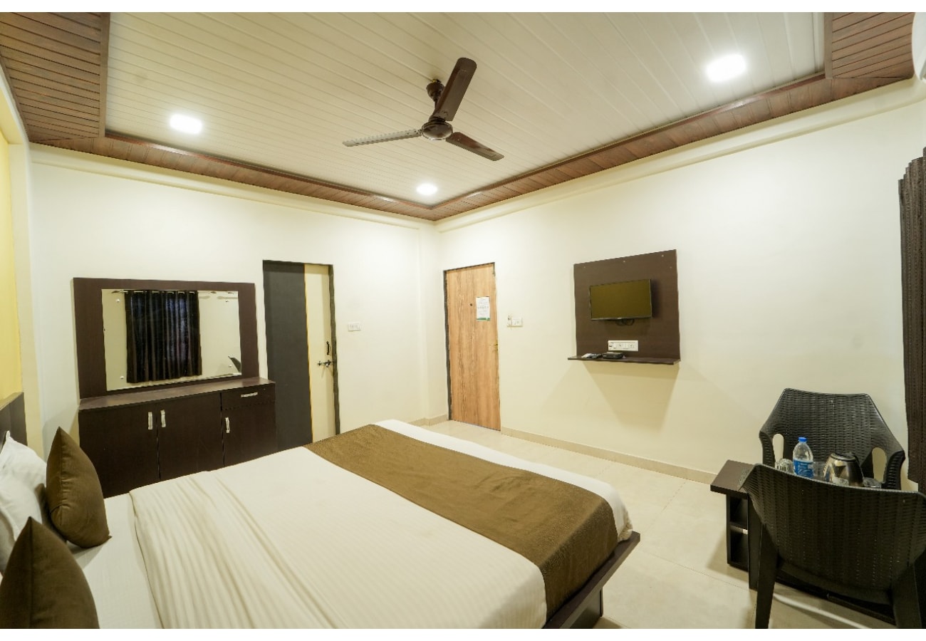Raaya Regency Mahabaleshwar - Tap to explore photos