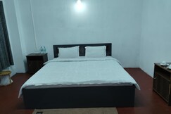 Makarios Homestay